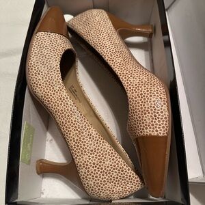 Chic Brown and Cream Patterned Heels